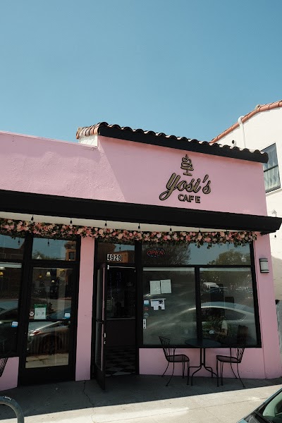 Yosi's Café